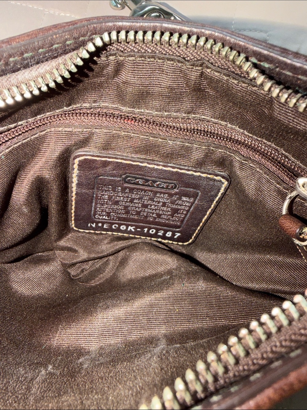 Y2K Coach 10287 Hampton Signature Dark Brown Mini Hobo Patchwork Shoulder Bag - Picture 4 of 8